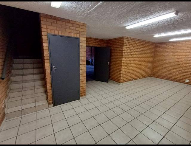 INDUSTRIAL PROPERTY TO RENT IN HENNOPS PARK INDUSTRIAL